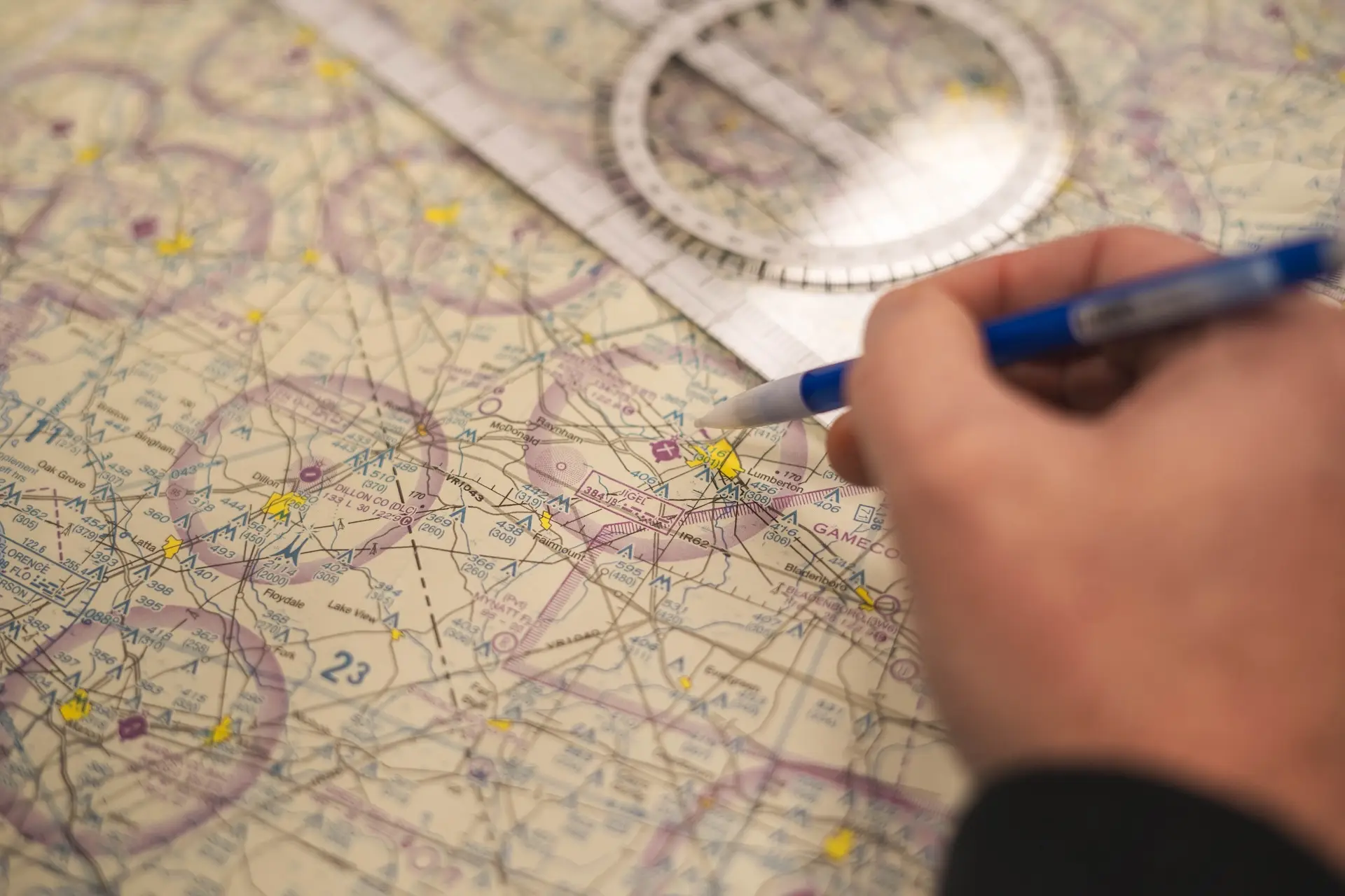 Flight school website and SEO checklist