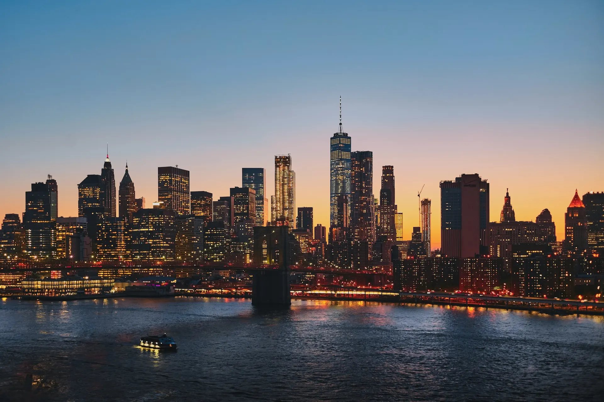 Flight school aircraft representing Right Rudder Marketing's clients in New York City, NY
