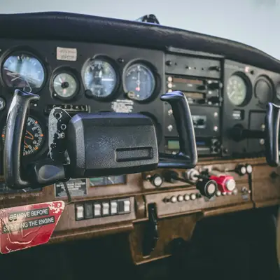 Retargeting for Flight Schools: How to Bring Back the Prospect Who Left