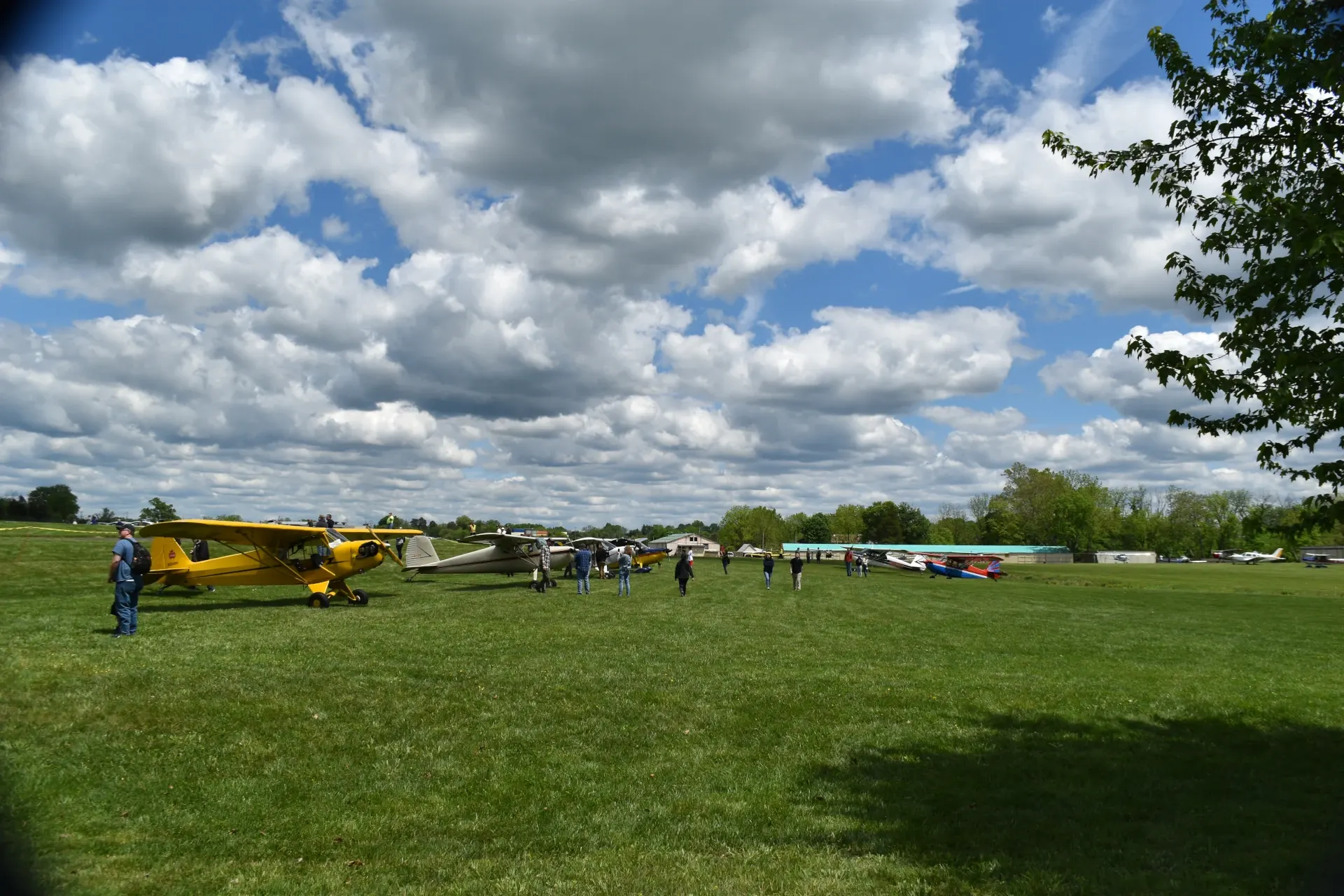 Pitcairn Heritage Field fly-in event