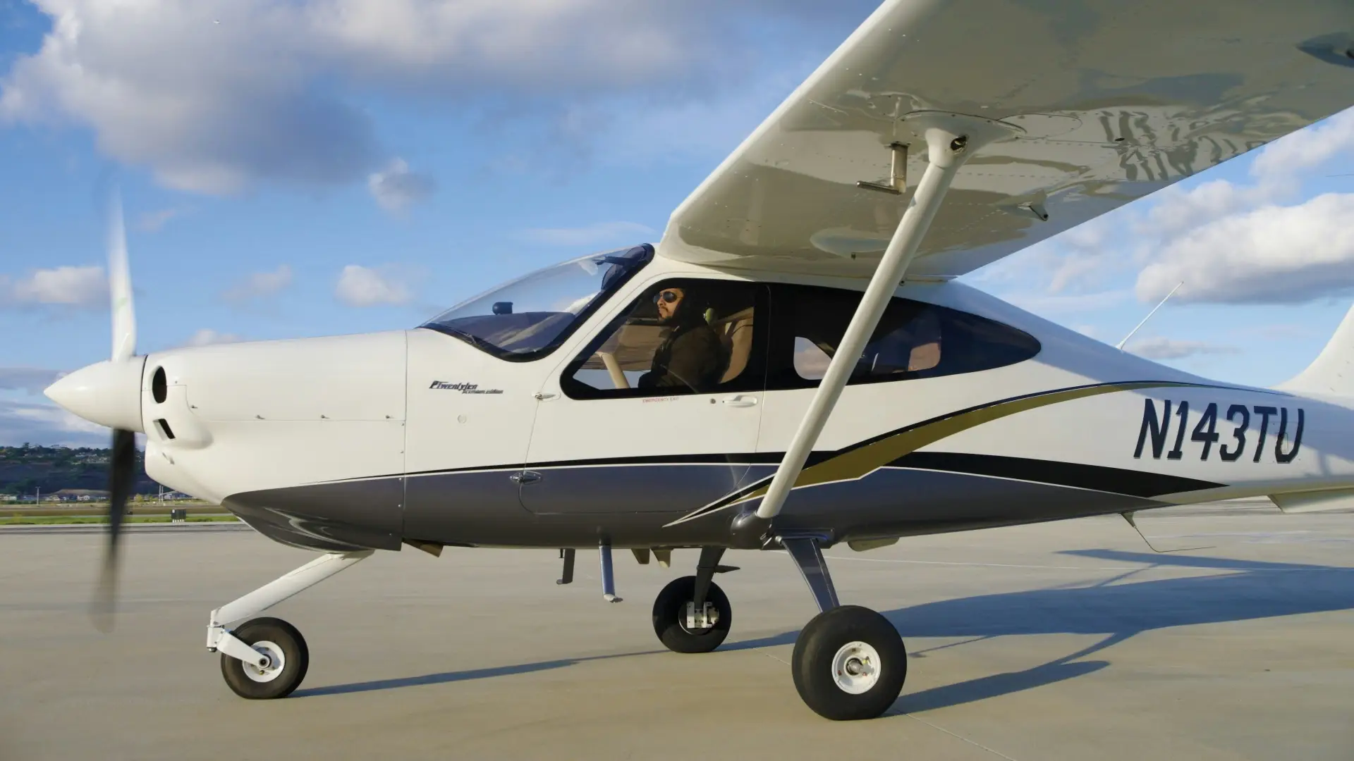 Leasing vs. Buying Training Aircraft: The Real Math